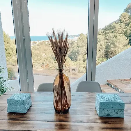 Montgo Home-3
